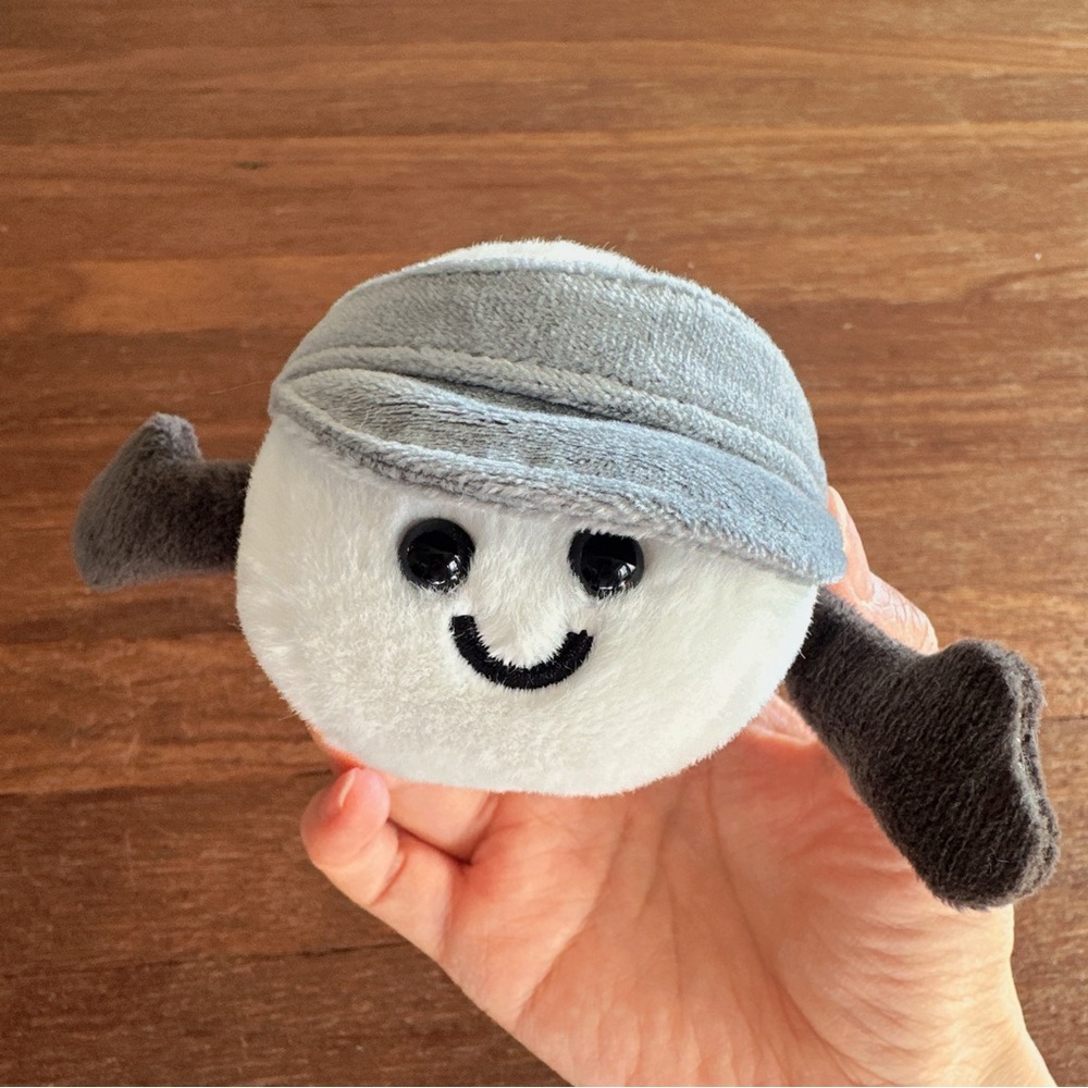 Cute Golf Ball Plush Keychain with Sun Hat Golfer Charm Bag Car Accessory Gift